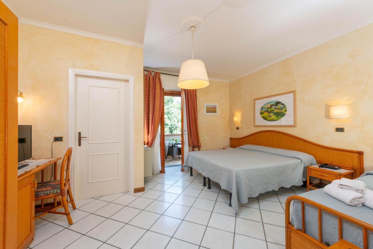 Hotel Kyrton Forte dei Marmi Kültér fotó
