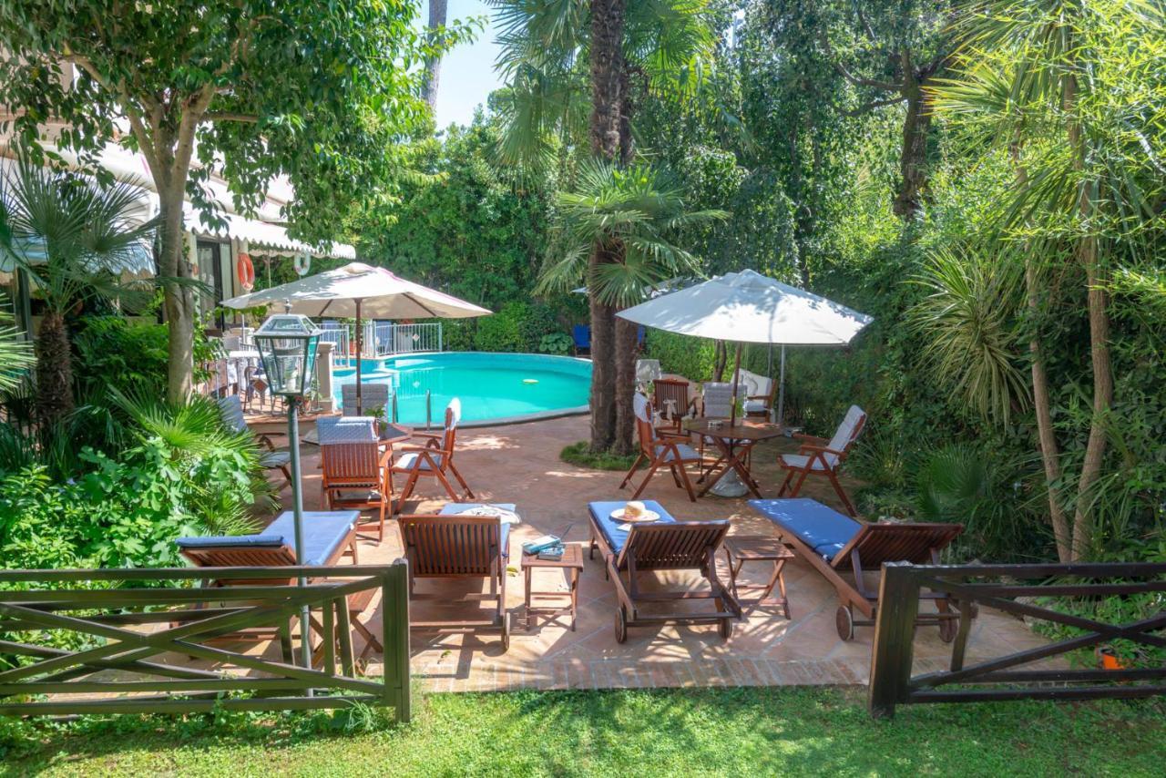 Hotel Kyrton Forte dei Marmi Kültér fotó