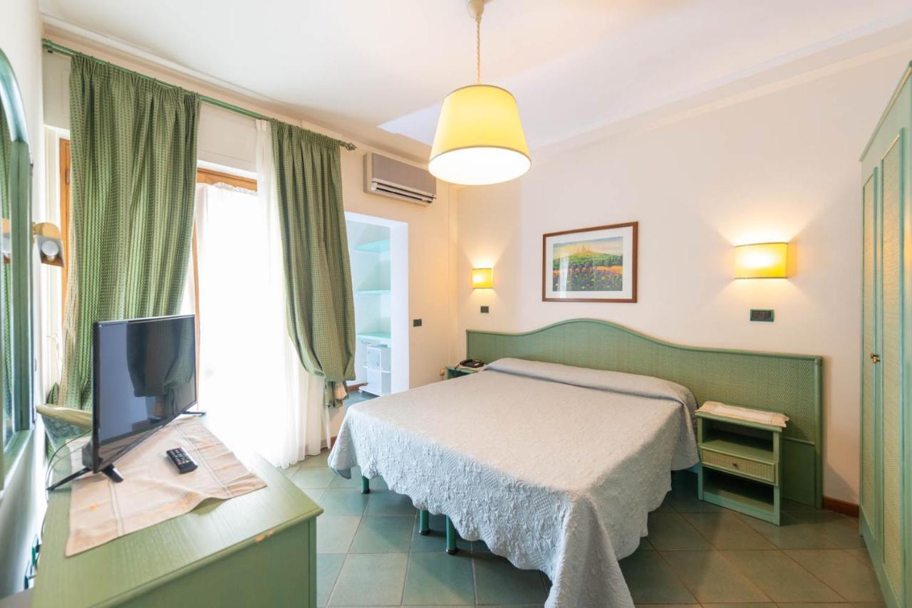 Hotel Kyrton Forte dei Marmi Kültér fotó