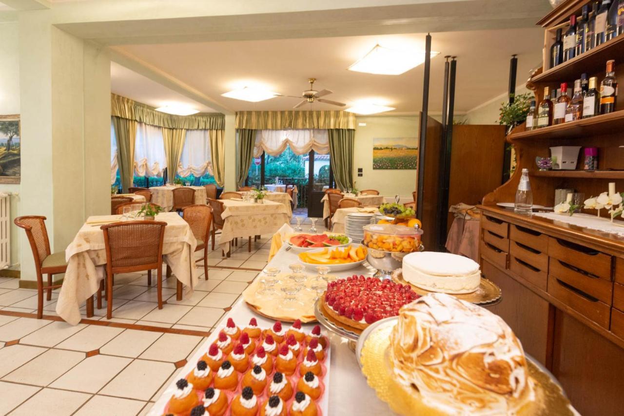 Hotel Kyrton Forte dei Marmi Kültér fotó